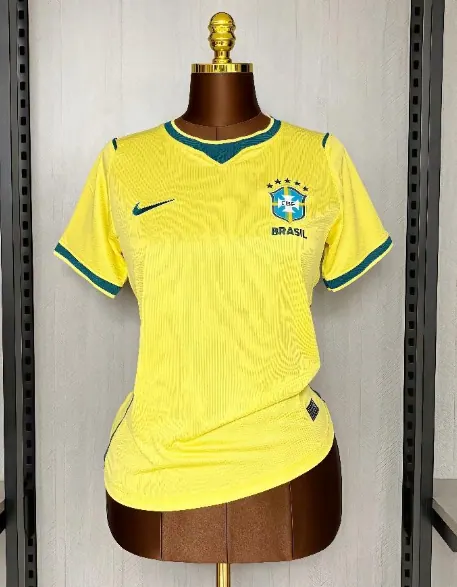 Edição Jogadora 2026 - Roupas Femininas