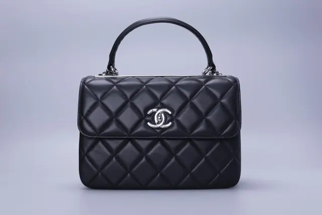 Chanel Série a confirmar — Bolsa de mão