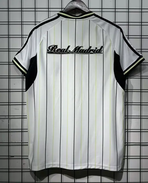 Real Madrid 25/26 — Jaqueta de beisebol