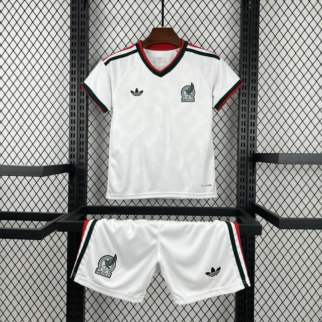 Uniforme infantil para a seleção mexicana de 2026