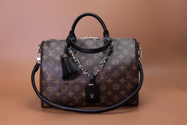 Louis Vuitton Série a confirmar — Bolsa de mão