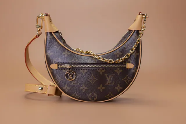 Louis Vuitton Loop — Bolsa de ombro