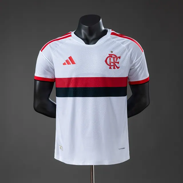 Jogadores do Flamengo fora de casa 26/27